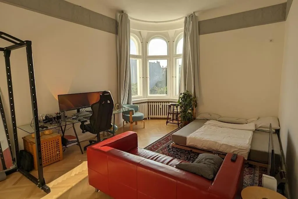 Modern Meets Classic - Near Volkspark Schoeneberg Apartment Berlin Germany